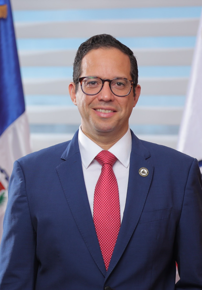 Sigmund Freund, ministro de Administración Pública